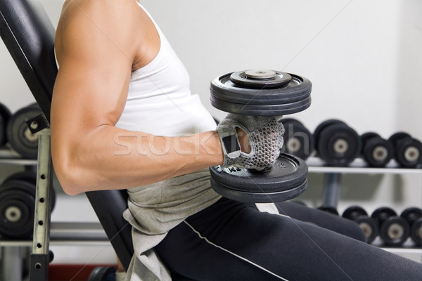 Sănătate club tip sală de gimnastică greutate de ridicare sportiv Imagine de stoc © diego_cervo