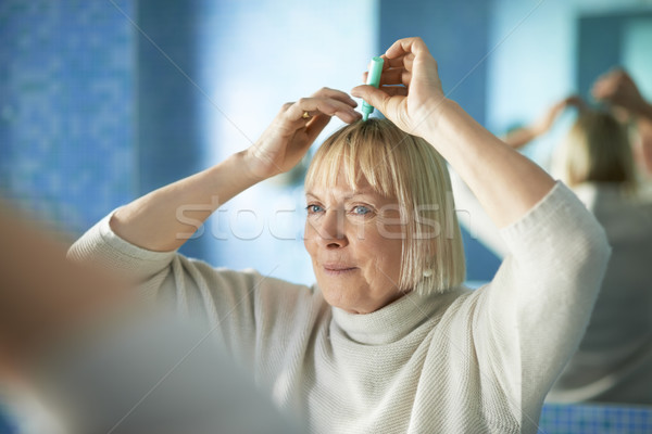 Senior donna capelli perdita vecchio Foto d'archivio © diego_cervo