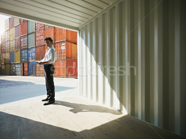 Stockfoto: Zakenman · scheepvaart · portret · volwassen · zakenman · permanente