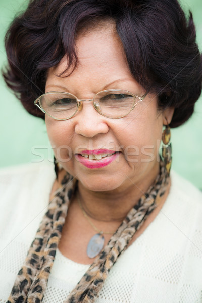ストックフォト: 肖像 · 幸せ · 高齢者 · 黒 · 女性 · 眼鏡