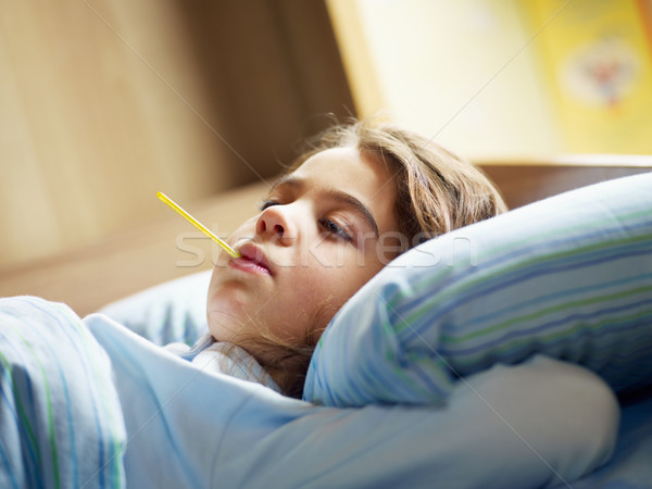 Beteg lány elvesz hőmérséklet ágy copy space Stock fotó © diego_cervo