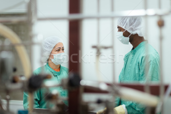 Pracowników wyposażenie biotech przemysłu laboratorium pracy Zdjęcia stock © diego_cervo