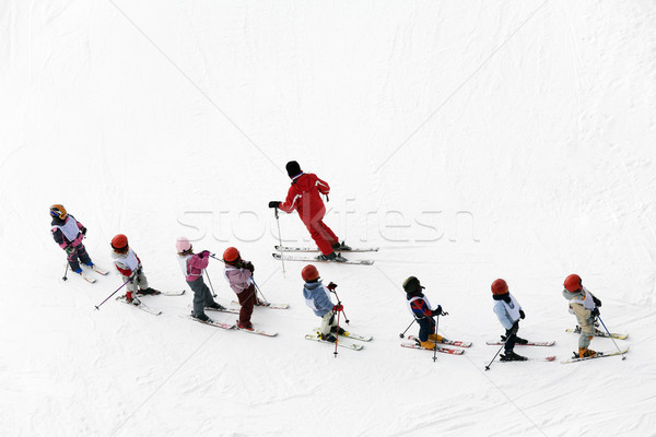 Foto stock: Ninos · aprendizaje · esquí · instructor · hombre