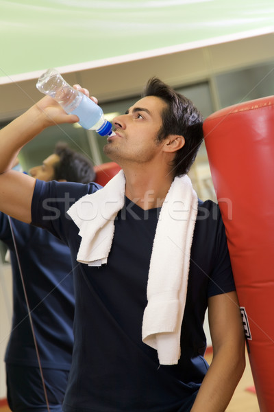 Gesundheit Club Athleten entspannenden trinken Wasser Stock foto © diego_cervo