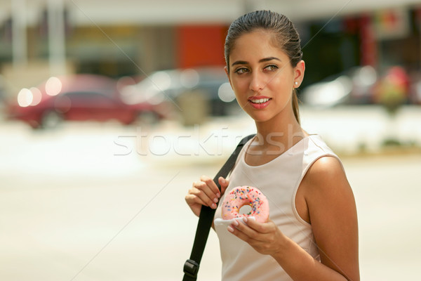 Business woman Essen Donut Frühstück Pendeln Arbeit Stock foto © diego_cervo