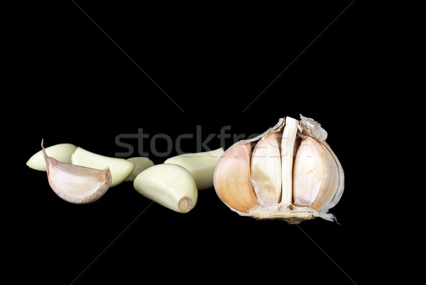Metà aglio lampadina chiodi di garofano nero alimentare Foto d'archivio © digitalr