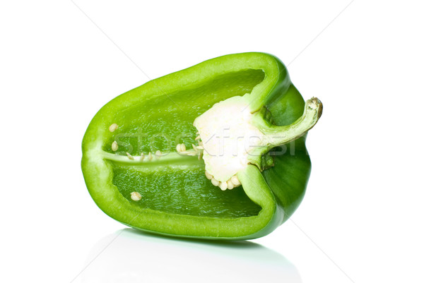 Mitad verde dulce pimienta aislado blanco Foto stock © digitalr