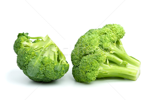 Stock fotó: Kettő · brokkoli · darabok · izolált · fehér · zöld