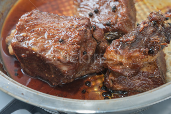 Carne de vită piper tigaie cină muscular Imagine de stoc © DimaP