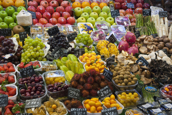 Fruits légumes marché coloré la [[stock_photo]] © dinozzaver