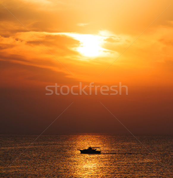 シルエット ボート 日の出 海 日没 光 ストックフォト © Discovod