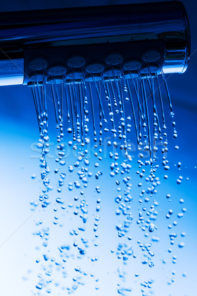 ストックフォト: シャワーヘッド · を実行して · 水 · 背景 · 青