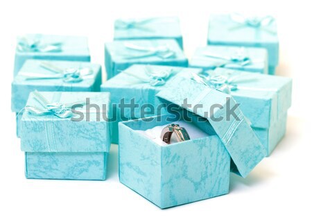 青色 禮品盒 環 白 色帶 商業照片 © Discovod