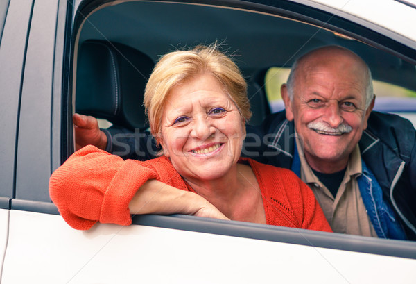 [[stock_photo]]: Couple · de · personnes · âgées · nouvelle · voiture · gens · heureux · souriant · route