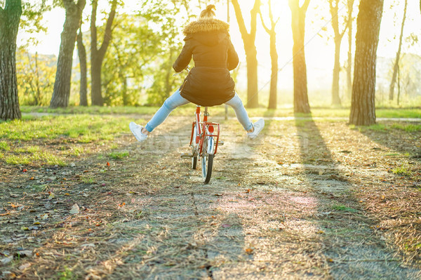 [[stock_photo]]: Heureux · femme · équitation · vintage · rouge · italien