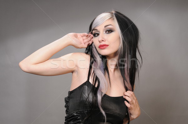 Zdjęcia stock: Dziewczyna · dość · włosy · vintage · czarna · sukienka
