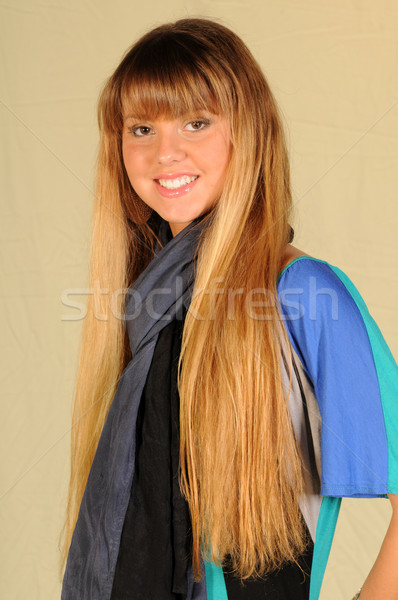 Adolescente bella lungo capelli biondi donna Foto d'archivio © disorderly