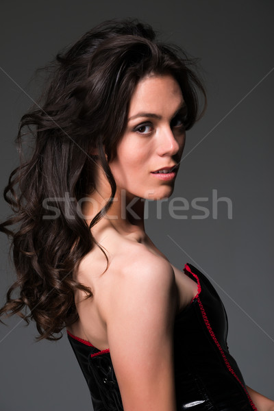 Bruneta destul de subtire negru fată Imagine de stoc © disorderly