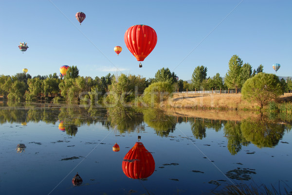 Zdjęcia stock: Balony · jezioro · wody · gazu · latać · hot