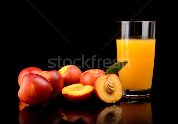 Shot portocaliu suc frunze Imagine de stoc © dla4