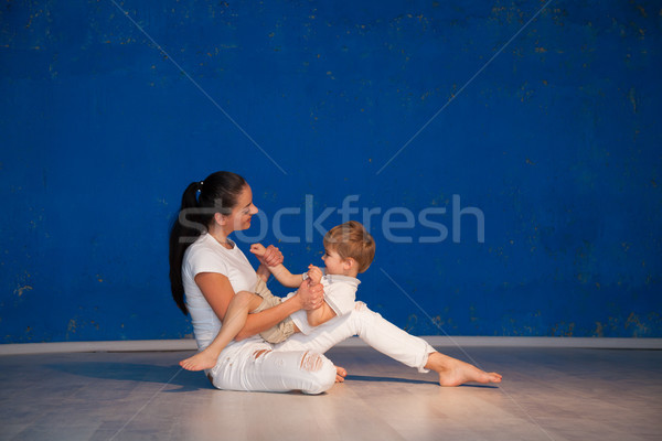 mom keeps her son at the hands Stock photo © dmitriisimakov