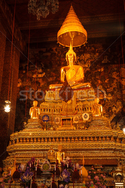Séance buddha statue Thaïlande or bouddhique Photo stock © dmitry_rukhlenko