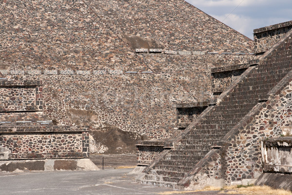 金字塔 墨西哥 山 石 寺廟 遊客 商業照片 © dmitry_rukhlenko