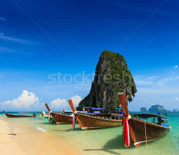 Hosszú farok csónak tengerpart Thaiföld ünnep Stock fotó © dmitry_rukhlenko