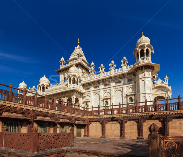 Mausoleu India călători orizont mormânt vedere Imagine de stoc © dmitry_rukhlenko