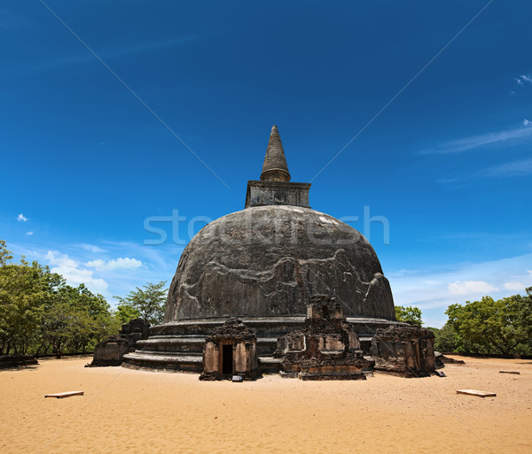 ősi buddhista Sri Lanka kő Buddha romok Stock fotó © dmitry_rukhlenko