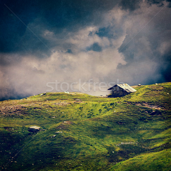 Huzur sakin yalnız manzara eski ev tepeler Stok fotoğraf © dmitry_rukhlenko