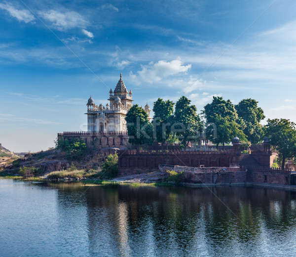 мавзолей Индия путешествия озеро серьезную мнение Сток-фото © dmitry_rukhlenko