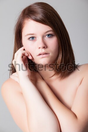 Modă piele tineri frumuseţe femeie Imagine de stoc © DNF-Style
