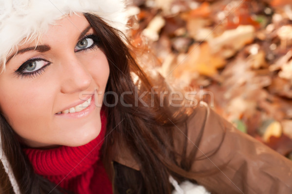 Bruneta fată fericit nice timp parc Imagine de stoc © DNF-Style