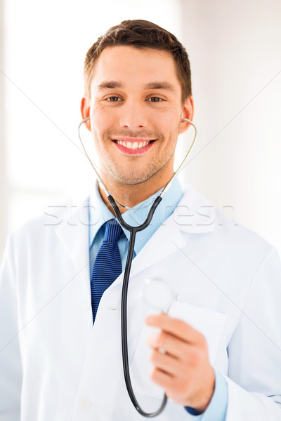 Foto stock: Doctor · de · sexo · masculino · estetoscopio · brillante · Foto · familia · médico