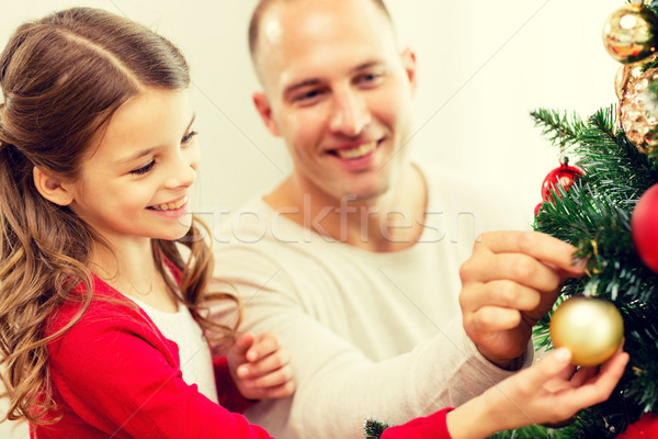 Sonriendo familia árbol de navidad casa vacaciones generación Foto stock © dolgachov