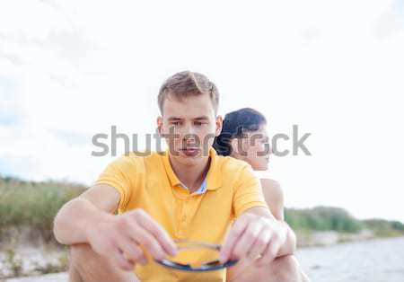 Paar außerhalb Sommer Feiertage aus Stock foto © dolgachov