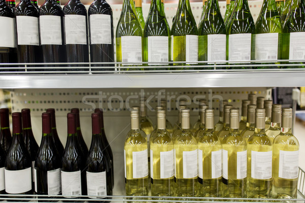 Közelkép üvegek szeszes ital bolt vásár alkohol Stock fotó © dolgachov