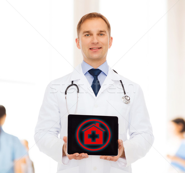 Foto stock: Sonriendo · doctor · de · sexo · masculino · estetoscopio · medicina · profesión