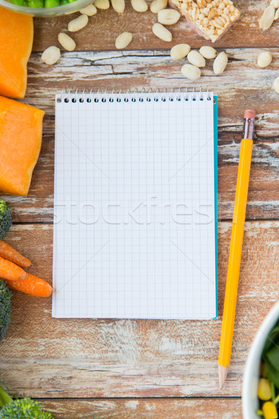 Stock foto: Voll · Gemüse · Notebook · Tabelle · gesunde · Ernährung