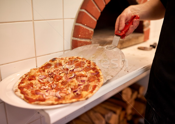 Stockfoto: Chef · pizza · schil · plaat · pizzeria · voedsel