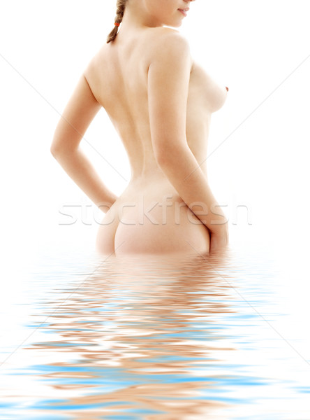Gol femeie în picioare albastru apă sănătos Imagine de stoc © dolgachov