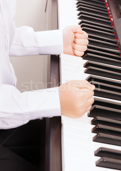 子 手 ピアノ 音楽 楽器 ストックフォト © dolgachov
