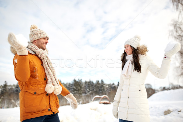 Glücklich Paar spielen Winter Menschen Jahreszeit Stock foto © dolgachov