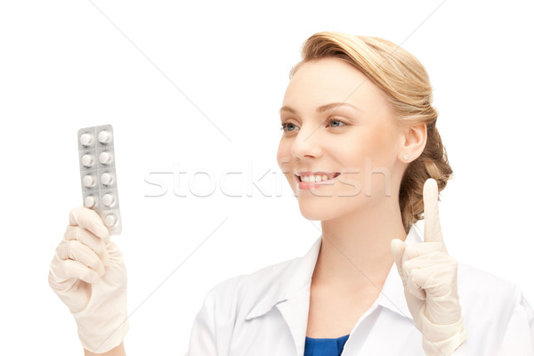 çekici kadın doktor hapları resim mutlu tıbbi Stok fotoğraf © dolgachov