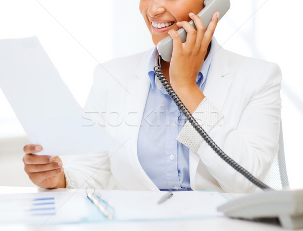 Foto stock: África · mujer · de · negocios · teléfono · oficina · negocios · comunicación