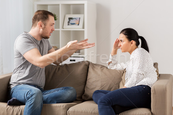 Mutsuz çift tartışma ev insanlar ilişki Stok fotoğraf © dolgachov