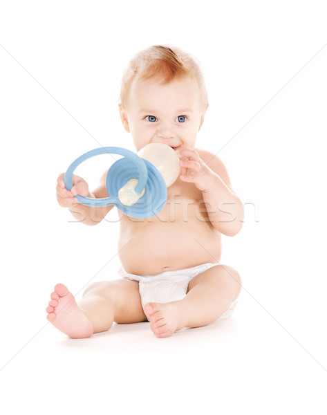 嬰兒 男孩 奶嘴 圖片 白 商業照片 © dolgachov