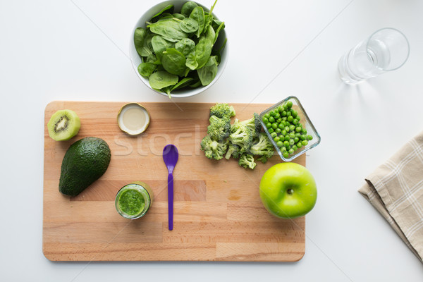 Vegetales alimento para bebé frutas bordo alimentación saludable nutrición Foto stock © dolgachov