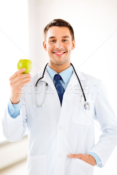 Médico do sexo masculino verde maçã brilhante quadro família Foto stock © dolgachov